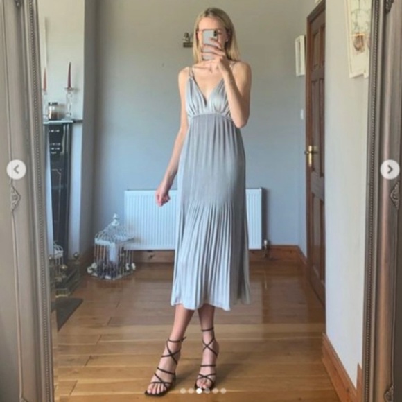 NWT ZARA AW21 SILVER PLEATED
SLIP DRESS - Picture 9 of 12